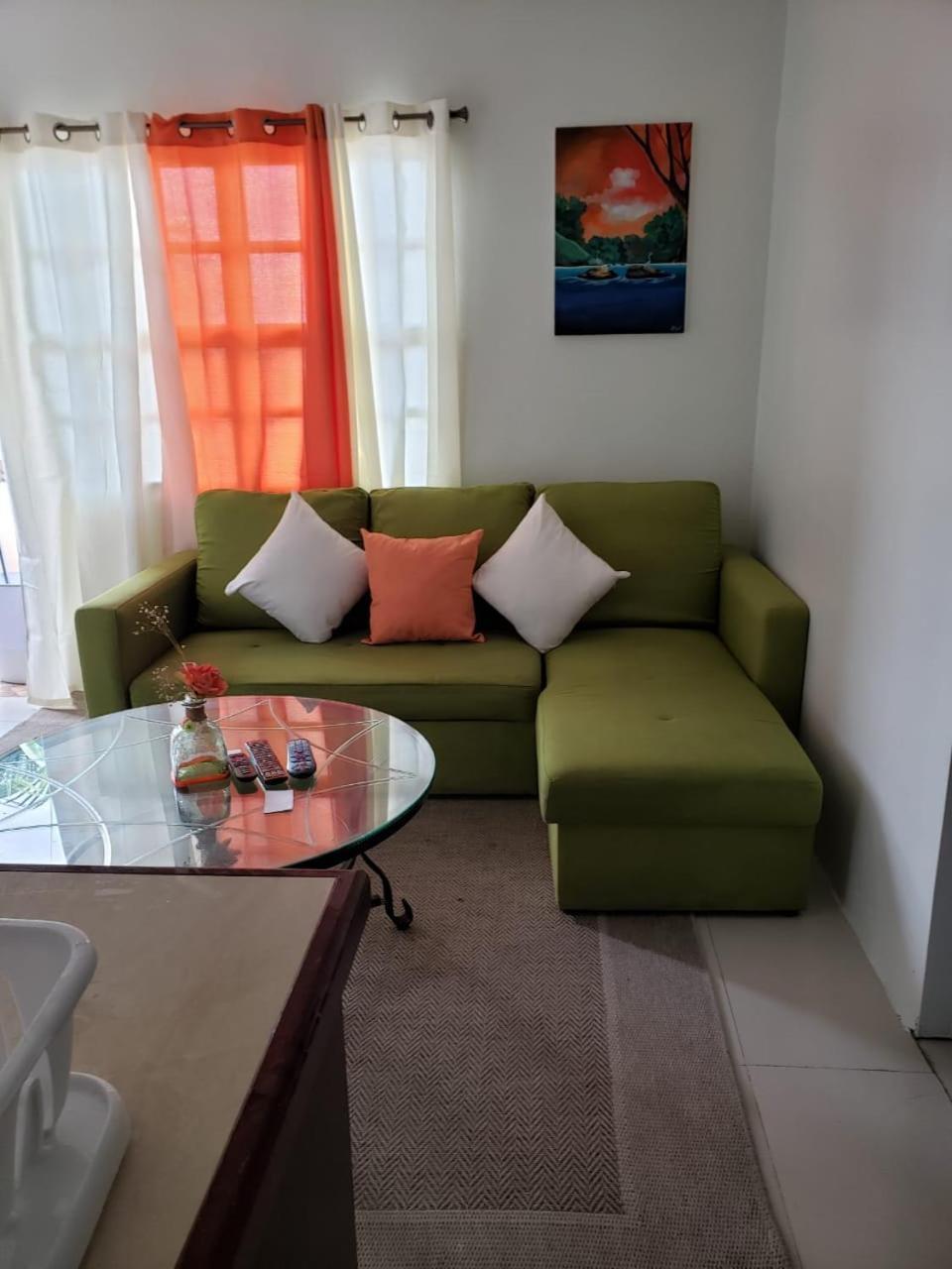 Db Tower Vacation Rental Kota Belize Bagian luar foto