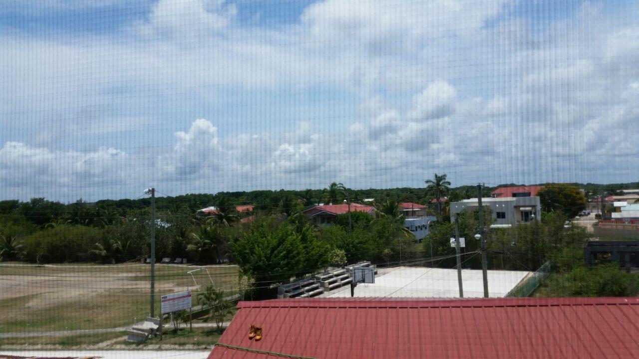 Db Tower Vacation Rental Kota Belize Bagian luar foto